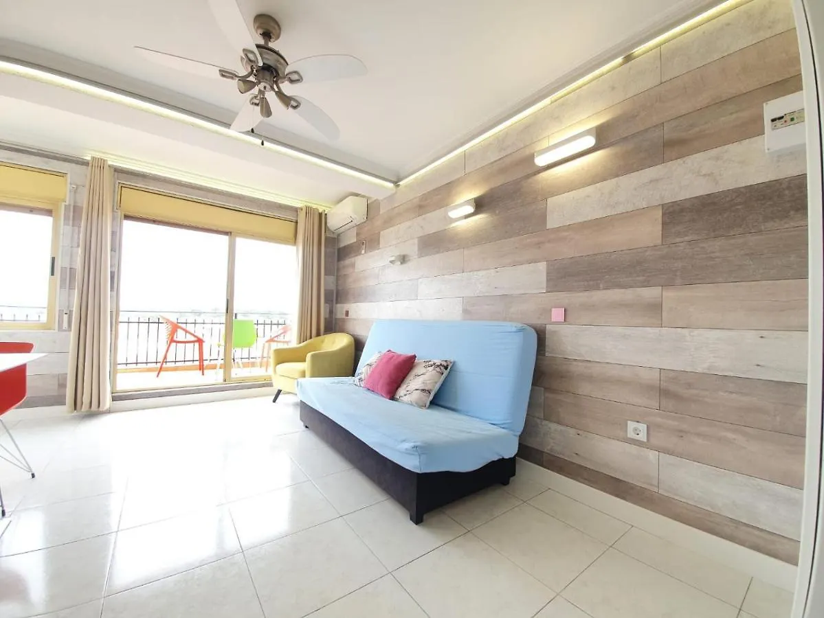 Apartamento En Salou Con Las Vistas Al Port Aventura